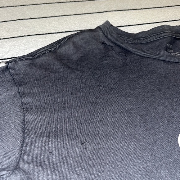 AERIE Distressed Can’t Be Tamed T-shirt Size XXS - Picture 4 of 12